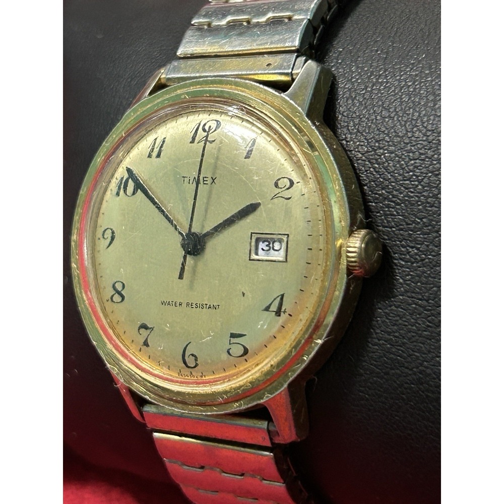 Vintage Men's 1970's Timex 35mm - Gold Tone Manual Date Time Wind Rare Working - Picture 2 of 13
